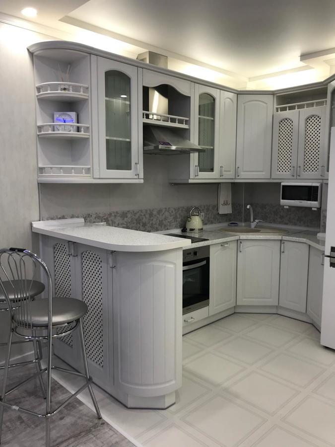Luxe Apartment On Drahomanova Kiev Exteriör bild